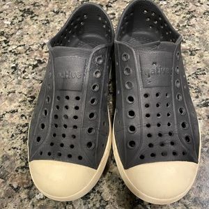 Native Shoes boys size 13